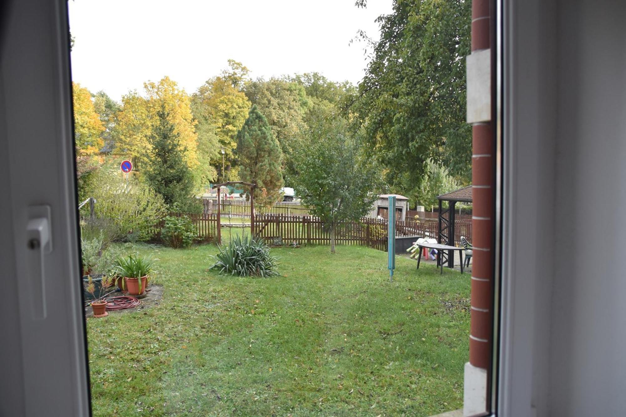 Ferienwohnung Und Pension "Zur Aue" Konigsbruck Bagian luar foto